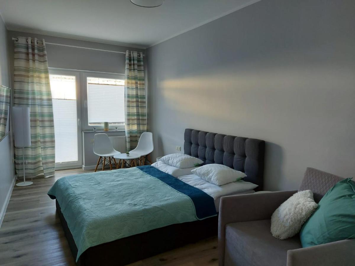 Apartamenty Z Tarasami "Mietowy Spokoj 15" "Romantyczna Szarosc 16" "Niebieska Elegancja 17" Maksymalnie Dla 6 Osob Поберово Екстериор снимка