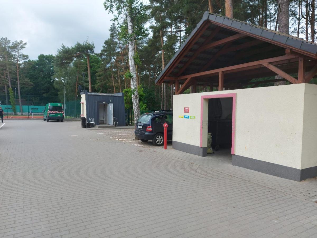 Apartamenty Z Tarasami "Mietowy Spokoj 15" "Romantyczna Szarosc 16" "Niebieska Elegancja 17" Maksymalnie Dla 6 Osob Поберово Екстериор снимка