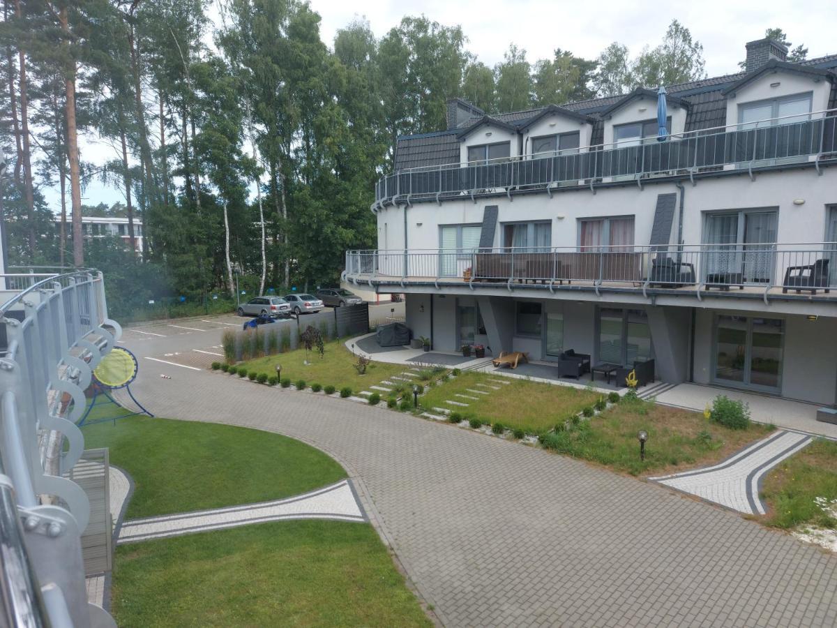 Apartamenty Z Tarasami "Mietowy Spokoj 15" "Romantyczna Szarosc 16" "Niebieska Elegancja 17" Maksymalnie Dla 6 Osob Поберово Екстериор снимка