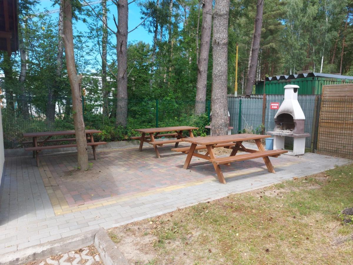Apartamenty Z Tarasami "Mietowy Spokoj 15" "Romantyczna Szarosc 16" "Niebieska Elegancja 17" Maksymalnie Dla 6 Osob Поберово Екстериор снимка